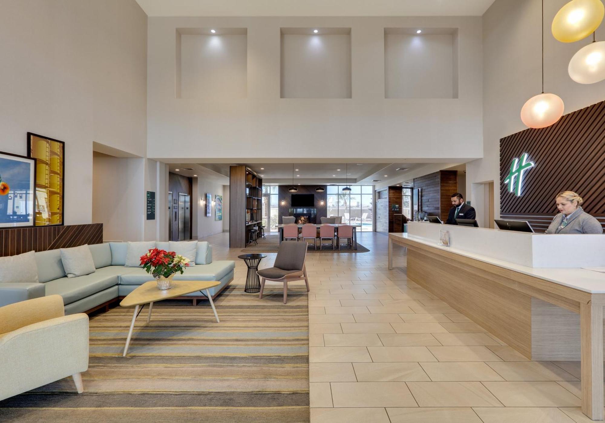 Holiday Inn Yuma By Ihg Exterior photo
