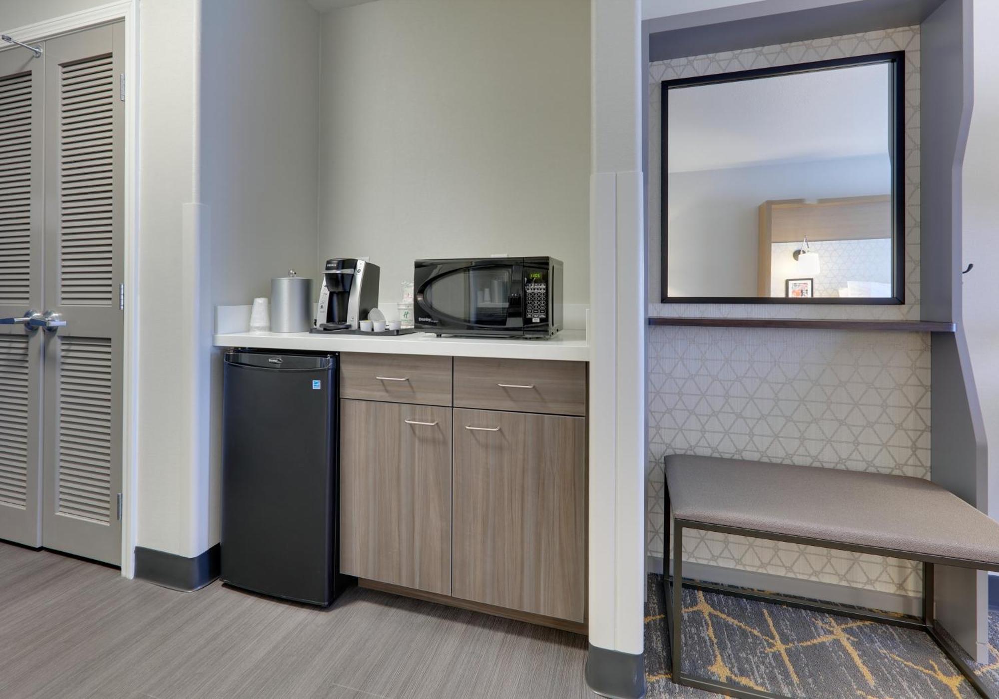 Holiday Inn Yuma By Ihg Exterior photo
